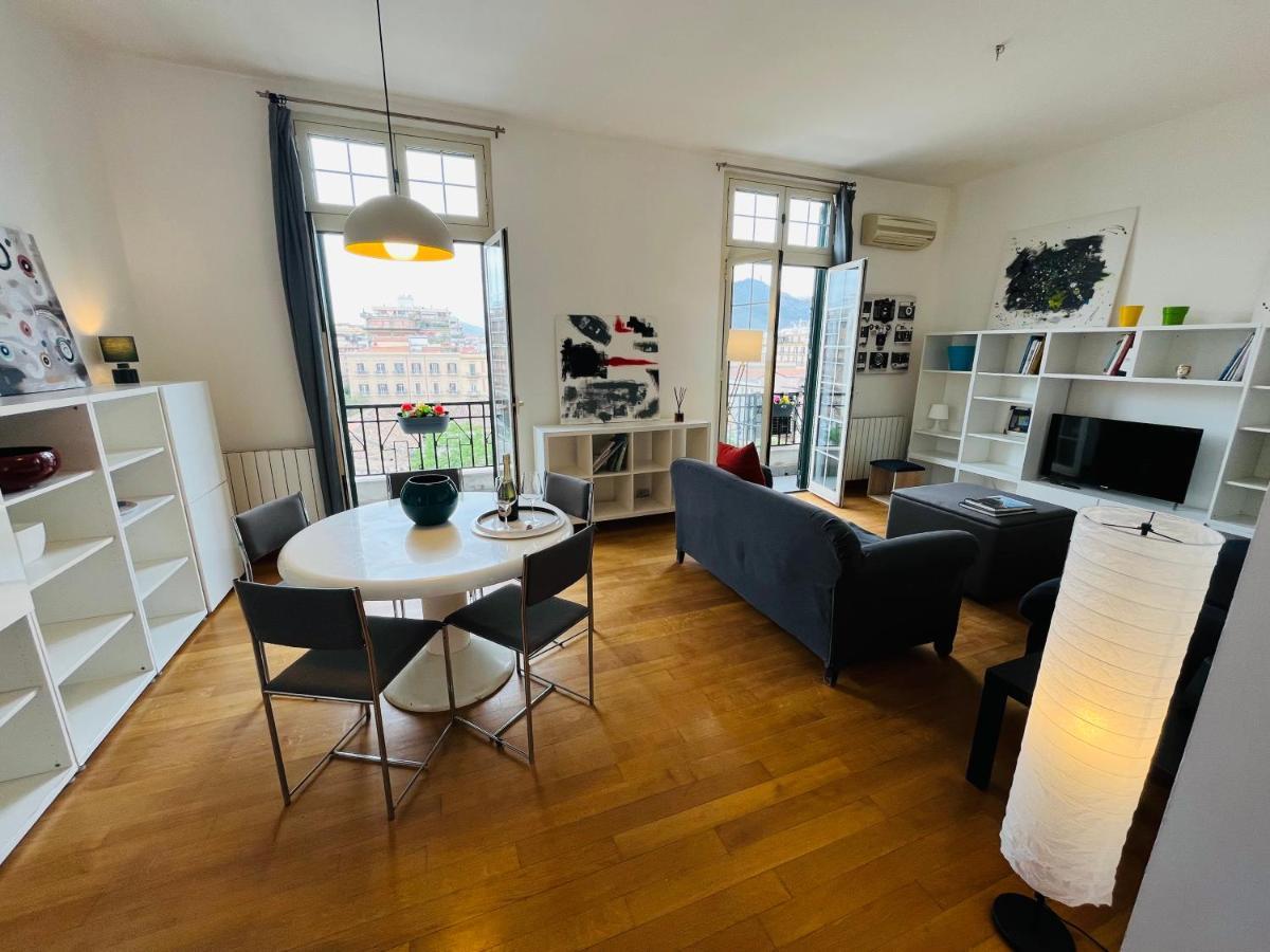 Politeama Suite In The Heart Of The City ปาแลร์โม ภายนอก รูปภาพ