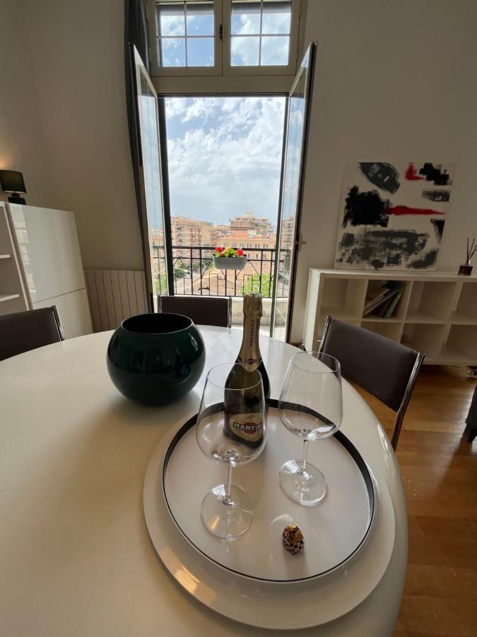 Politeama Suite In The Heart Of The City ปาแลร์โม ภายนอก รูปภาพ